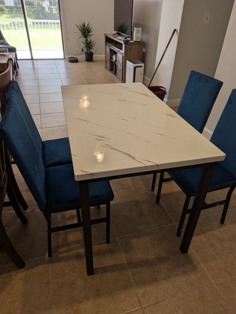 Dining Room Table