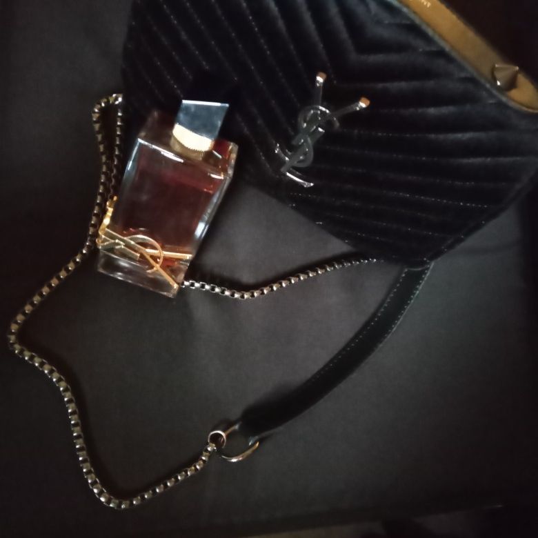 Brand New YSL Saint Laurent Medium Niki Bag for Sale in Boston, MA - OfferUp