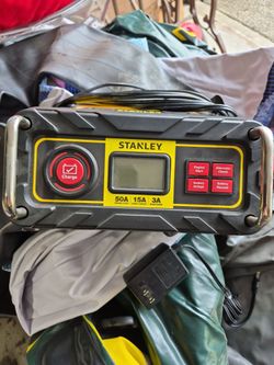 Stanley battery charger engine starter
