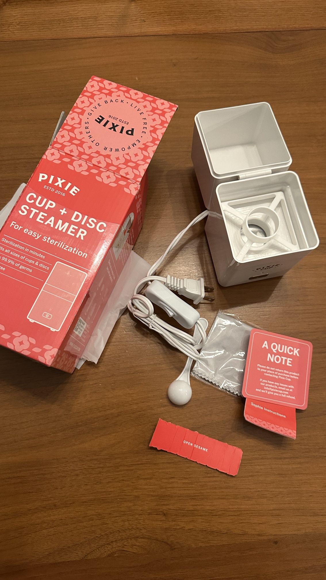 Pixie Menstrual Cup steamer