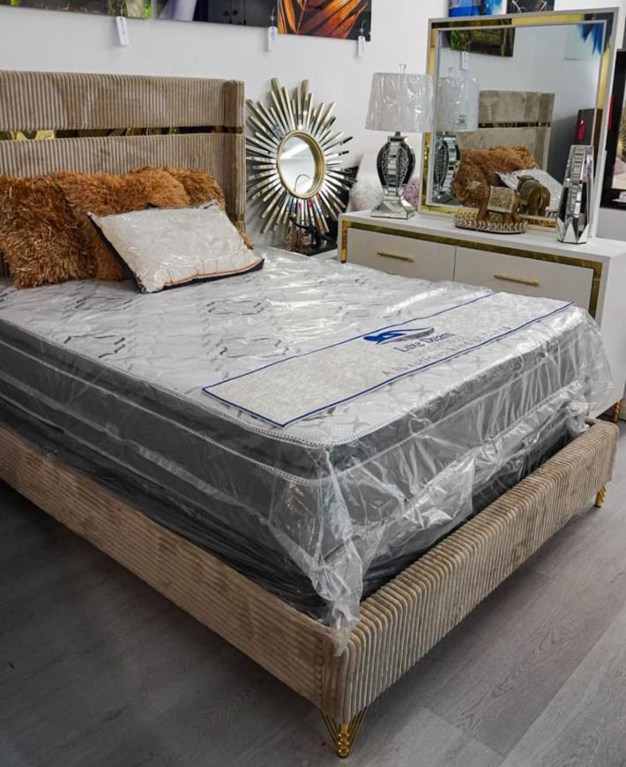 Brand New Bedroom Set- Finance Available (FREE MATTRESS AND BOX SPRING)