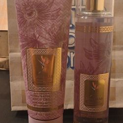 Bahamas Passionfruit And Banana Flower B&BW