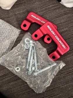 Rough Country Red 2 In Leveling Kit