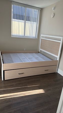 Full size trundle bed