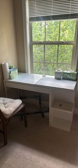 White Desk with Drawer and Shelves