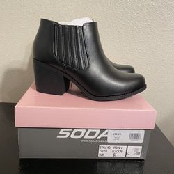 Soda Womens Ankle Boots Elastic Sides Pull On Size 6.5 
