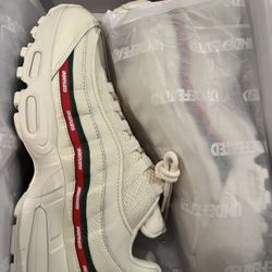 Nike Air Max 95 Undefeated 