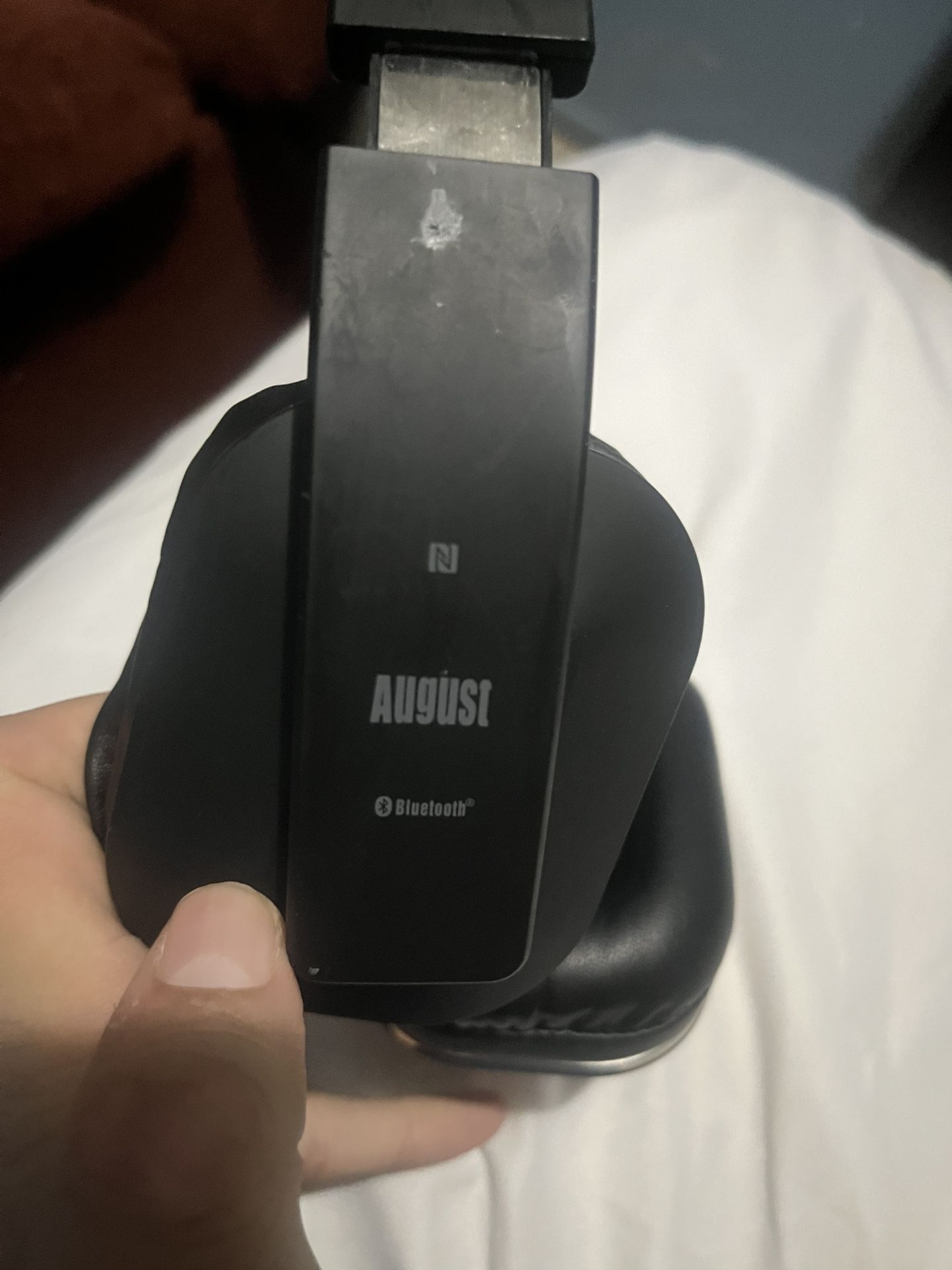 August EP650 Bluetooth Wireless Headphones