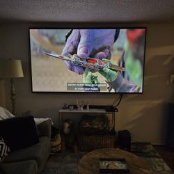Samsung QM98F 98" professional display -- QM-F series