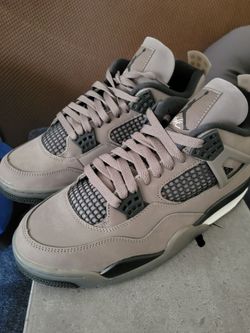 Jordan 4 Cave stone size 10 (NO TRADES PRICE IS FIRM)