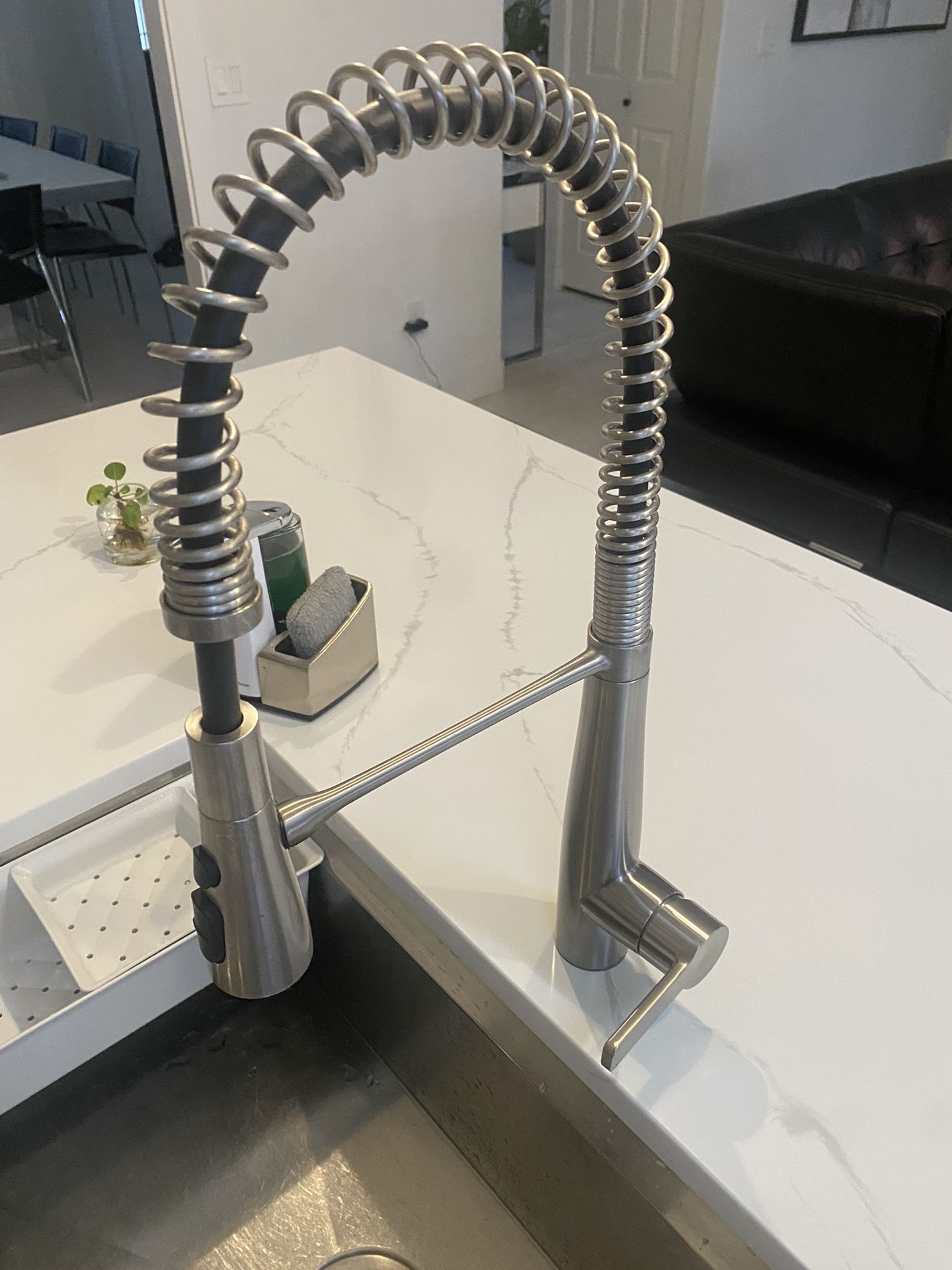 Kohler Vind Semi-Professional Pull-Down Kitchen Sink Faucet