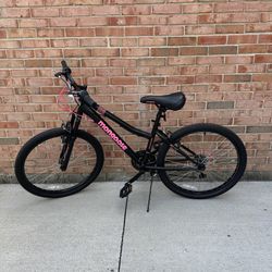Mongoose 24 Inch Mountain Bike 21 Speed Shimano Girls Womens Black Pink MTB OBO
