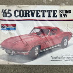 VTG. MONOGRAM 65 Corvette Stingray Car 1/8 Scale Plastic Model Kit Red 2(contact info removed)