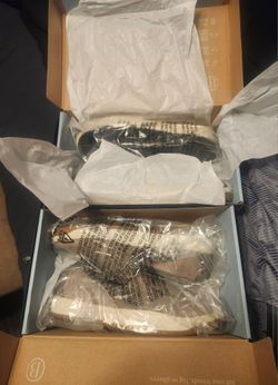 2 Pairs of Life Stride Bzees Air Step Size 8 Wide Width