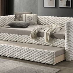Brand New White Twin Size Daybed w Trundle Bed 