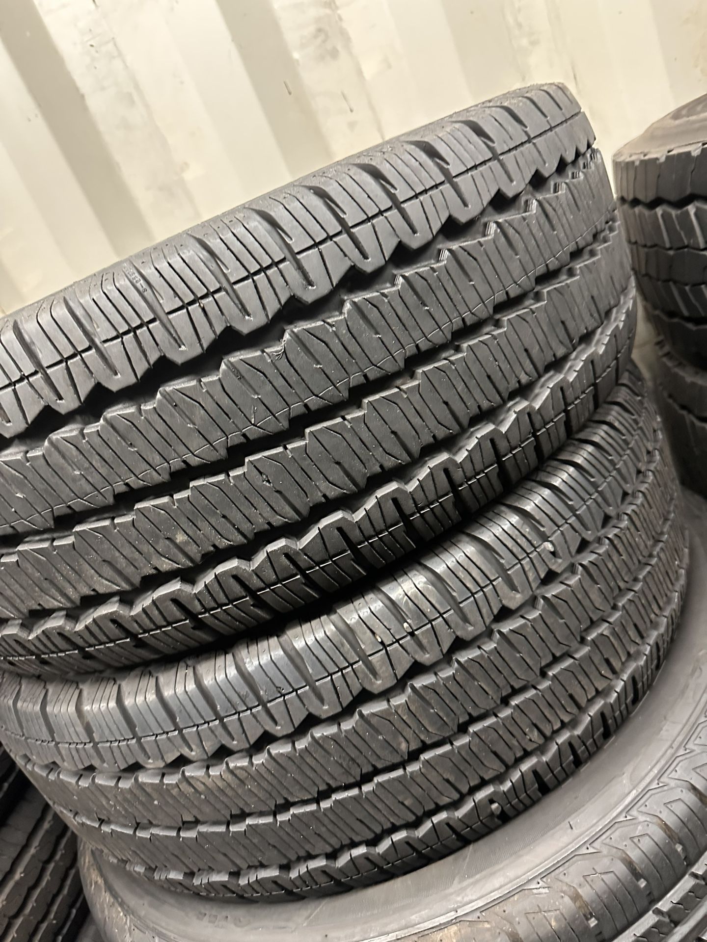 235/65/16 Continental Tires