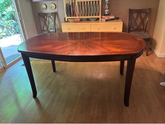 Attractive Dining Table