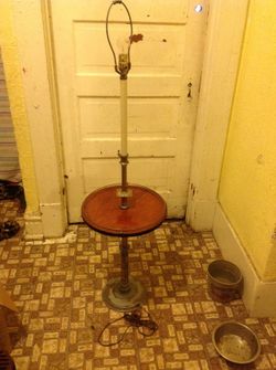 Vintage stiffel brass and wood floor lamp