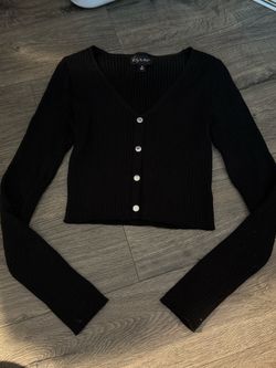 Black Long Sleeve Size Medium