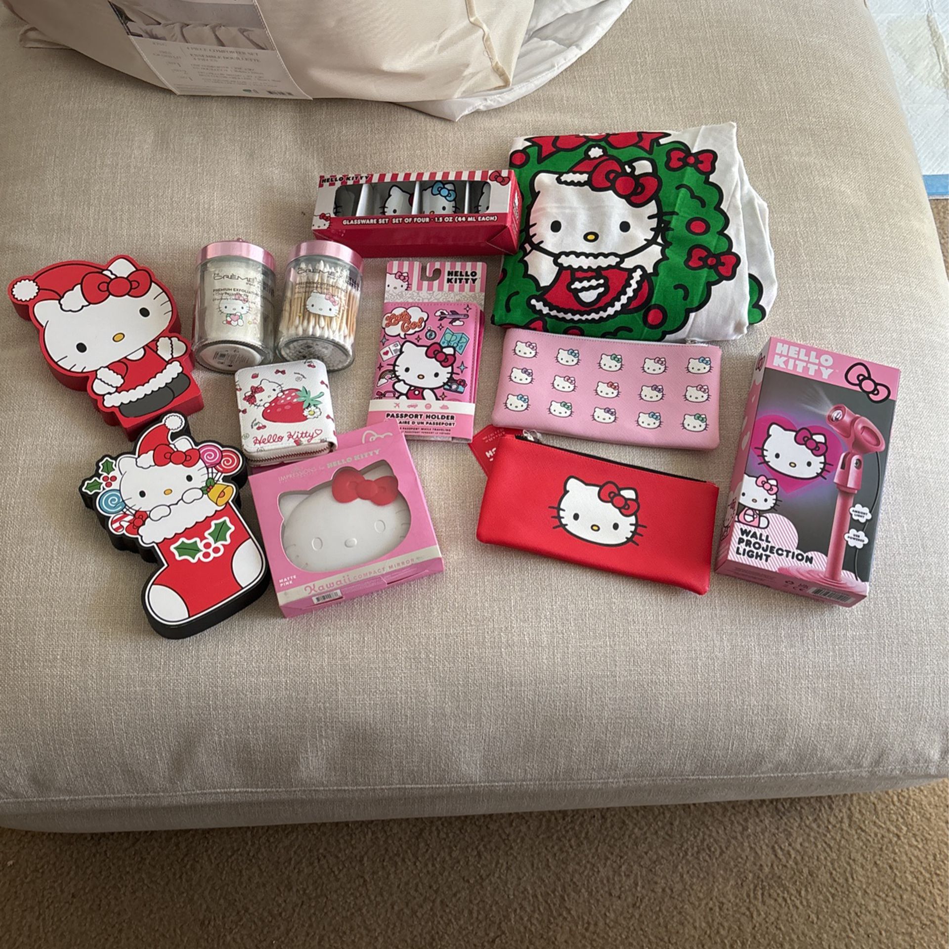 Hello Kitty Random Accessories 