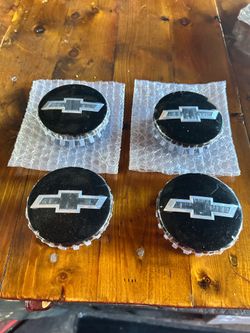Chevy rim caps