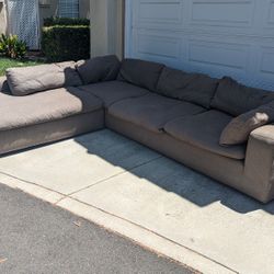 Sectional Couch 