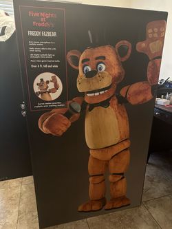 Spirit Halloween Five nights of Freddy