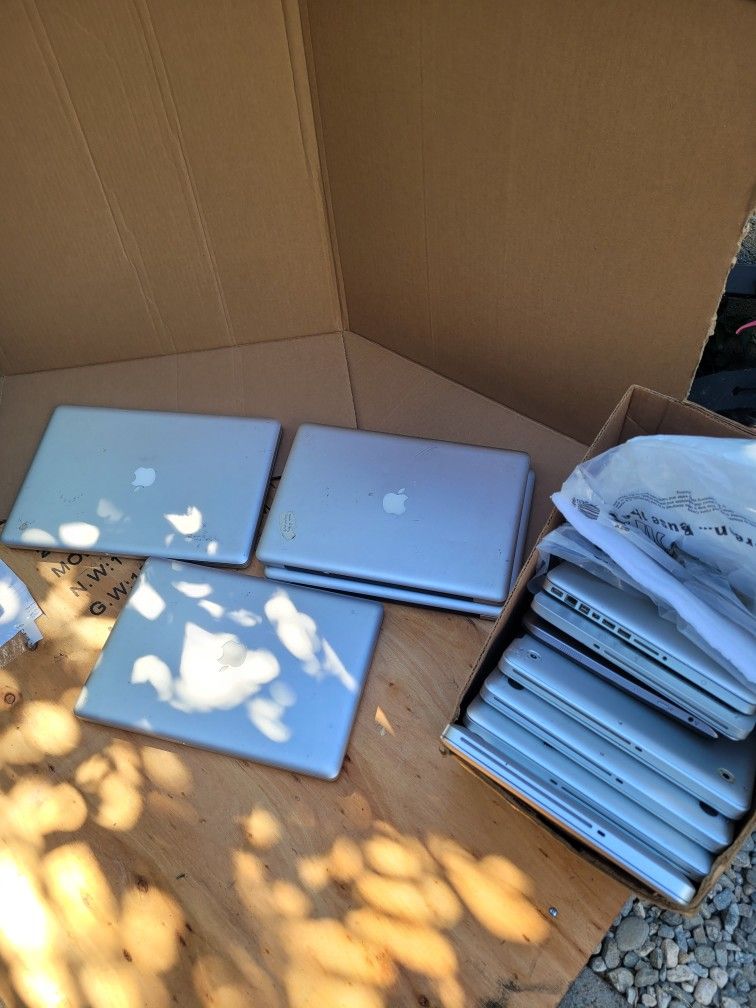 Macbook Pro 15inch And 13Inch For Parts Or
