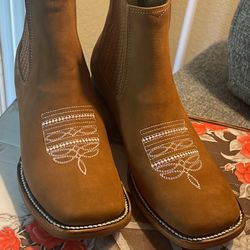 New Women’s Size 25.5 (8.5) Botines (boots) De Mexico $175 OBO