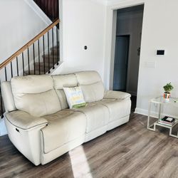 Power Reclining Sofa – Excellent Condition (2 Pieces)