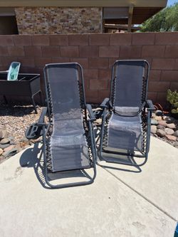 Zero Gravity Chairs