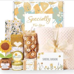 Self Care Gifts for Women Gift Baskets，Sending Sunshine Thinking of You Care, Ivory