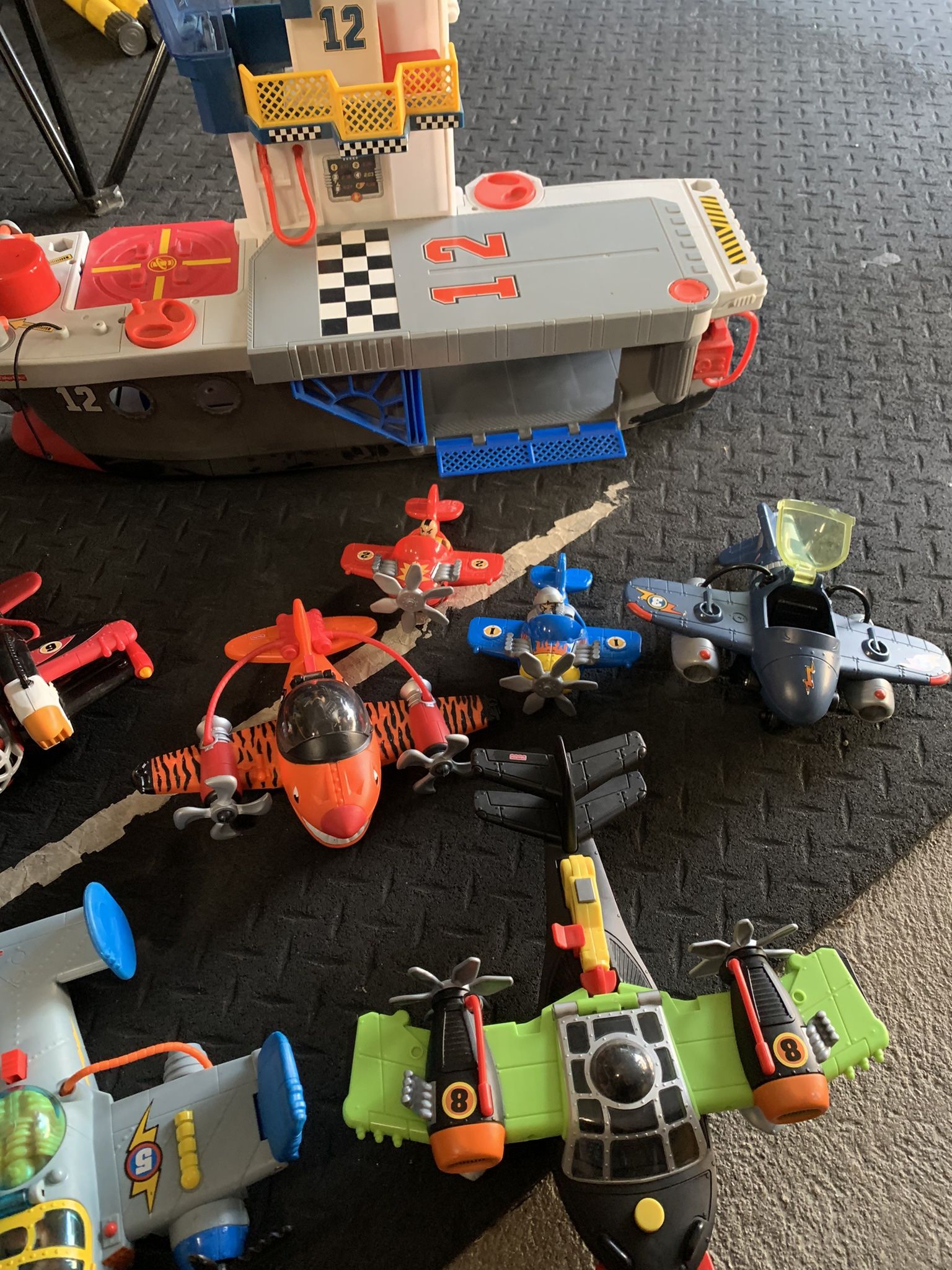 Imaginext Planes Series. 