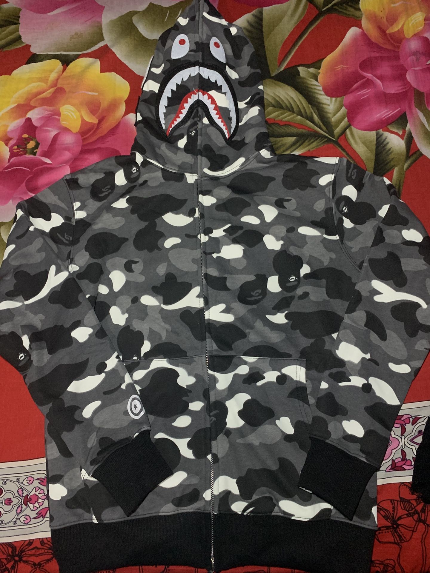 BAPE City Camo Shark WGM Full-Zip Hoodie (FW18) Size M