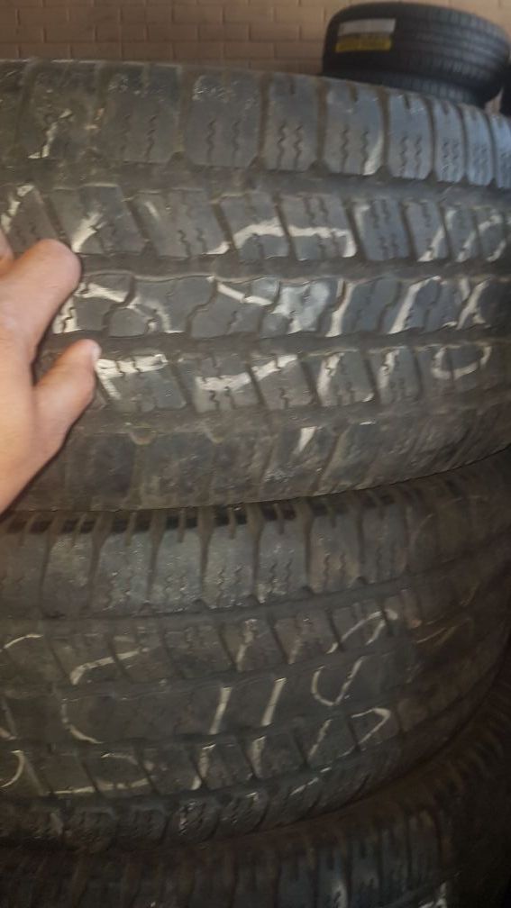 275 65 18.. goodyear