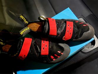 La Sportiva Tarantula Climbing Shoes – Men’s 7.5 – Worn Once