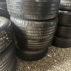 4 Tires 235 40 R19