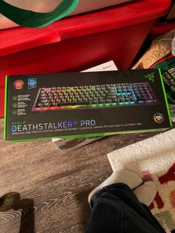 ⌨️ Razer DeathStalker V2 Pro (Wireless Gaming Keyboard) – BRAND NEW (Sealed)