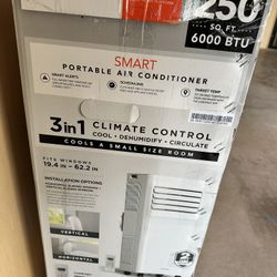 Portable AC Unit - Almost New 
