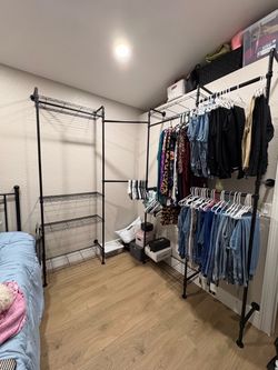 Closet racks