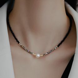 Cristal Pearl  Beaded Necklace