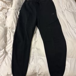 Men’s Nike Tech Joggers