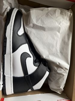 WOMEN NIKE DUNK