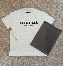 Fear of God Essentials Tees / Shirt