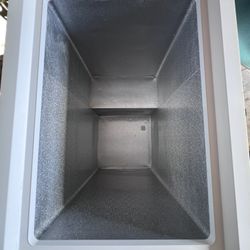 🔥❤️💪 Idylis - 5 Cu Ft Compact Chest Freezer – Works