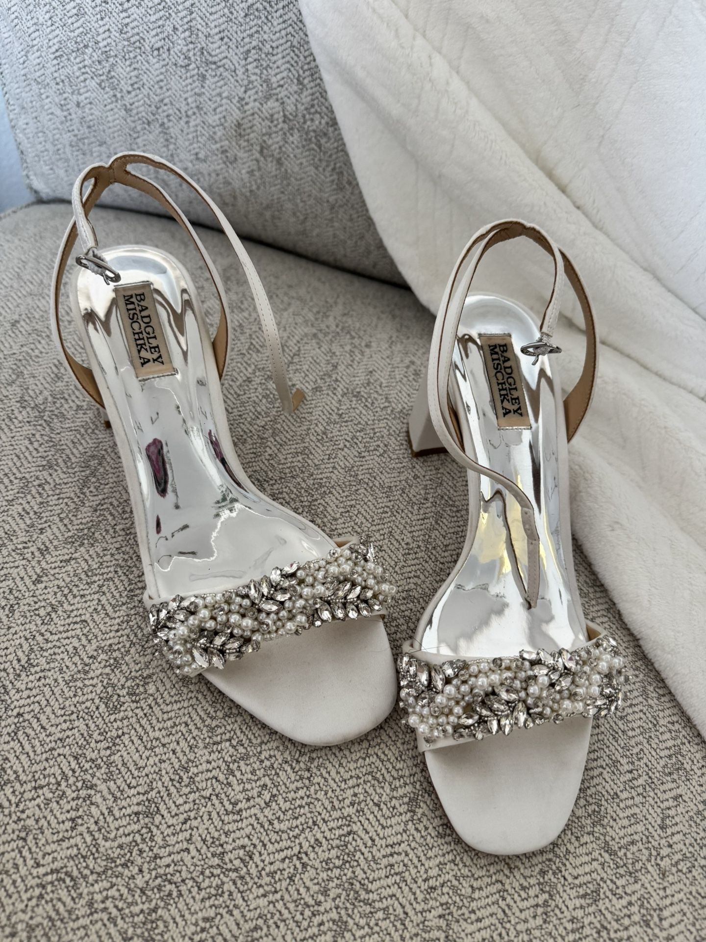 Badgley Mischka - Wedding heels