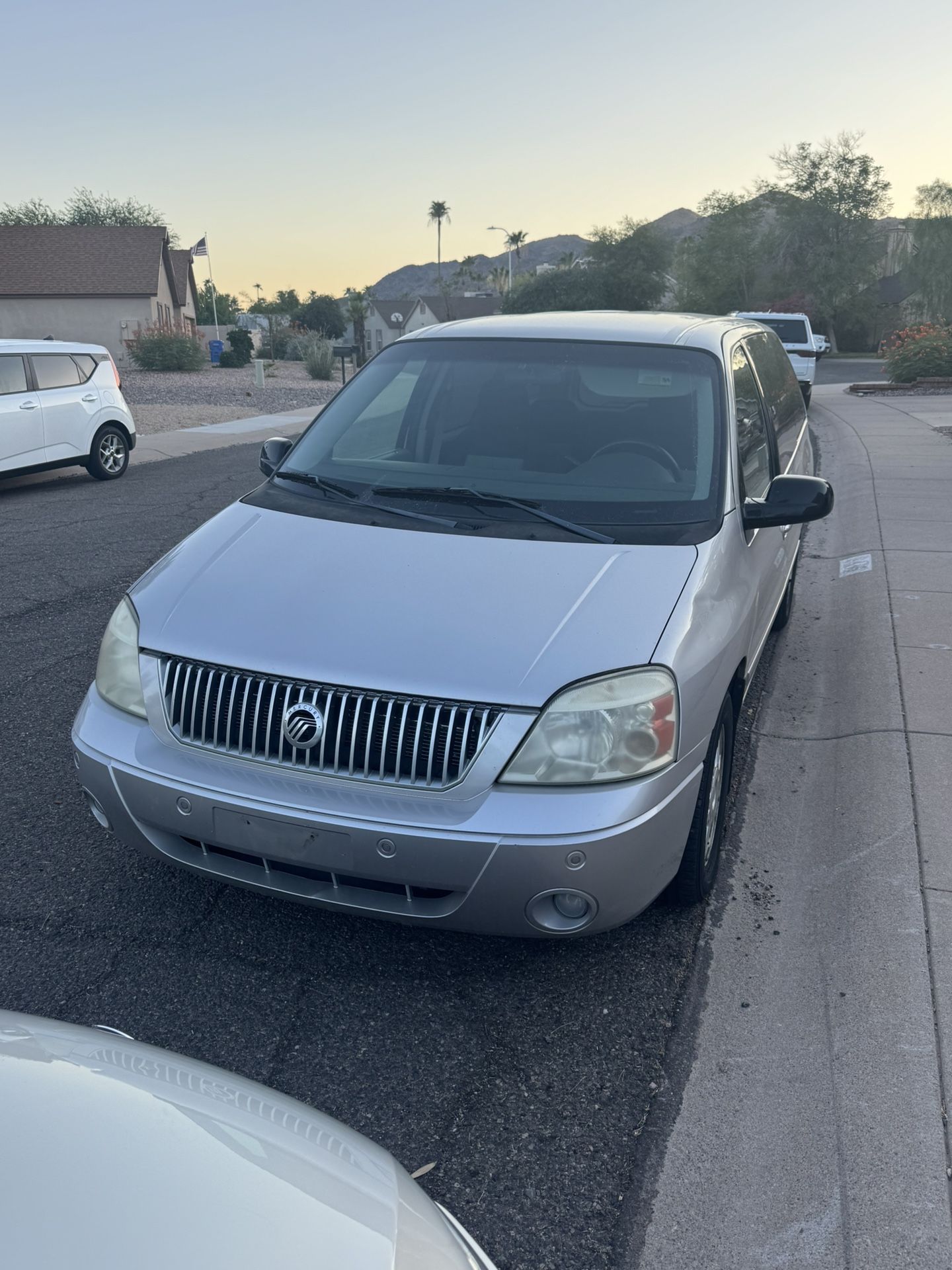 2005 Mercury Monterey
