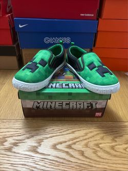 Minecraft Creeper Little Kids Slip-On Sneakers Size 13