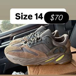 Yeezy Adidas 700 Size 14 Men 