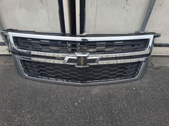 Chevy Tahoe grille